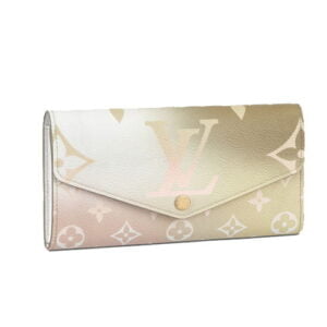 M81276 Sarah Wallet