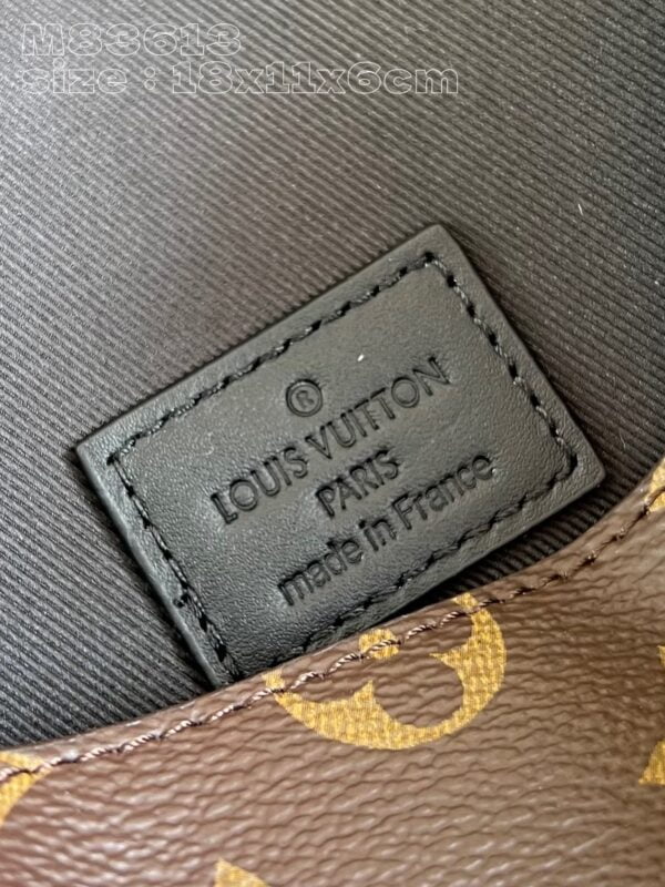 LV M83613 Steamer Wearable Wallet - Image 4