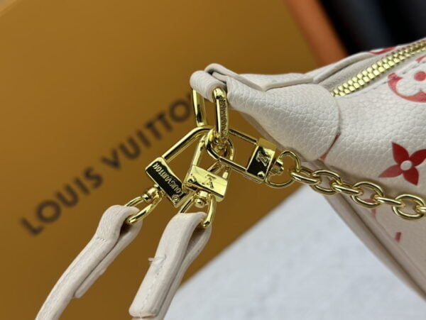 Louis Vuitton M46311 Loop Hobo - Image 4