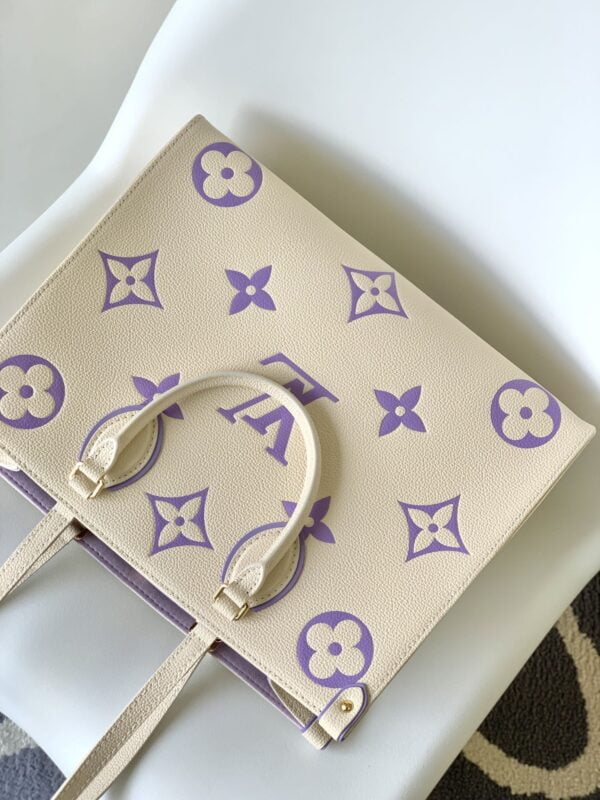 LV M23937 ONTHEGO Medium Handbag Purple - Image 2