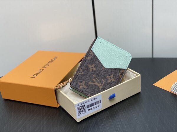 M82939  Green Romy wallet