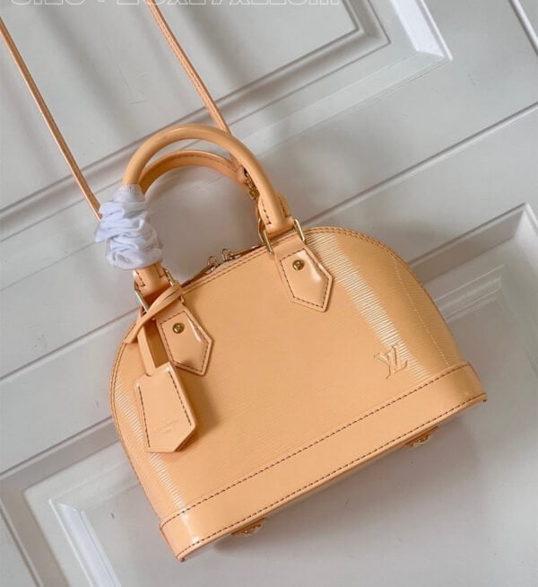 Louis Vuitton Alma BB M40302 Apricot