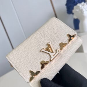Louis Vuitton Capuchines Wallet White M82835
