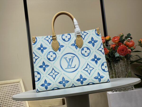 Louis Vuitton OnTheGo Tote M11262 Blue